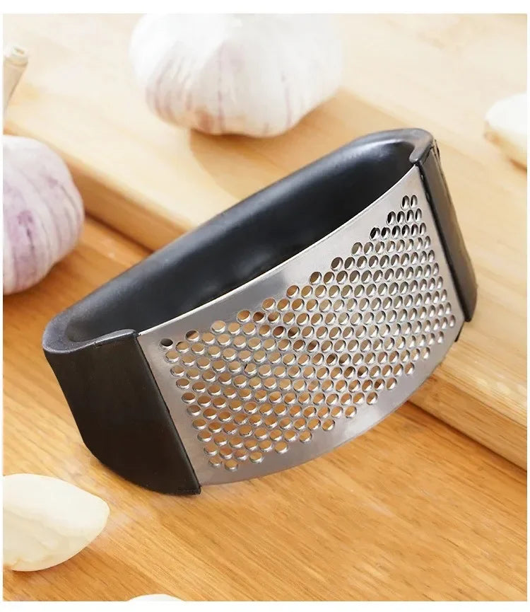 Introducing our Stainless Steel Garlic Press Crusher - the ultimate kitchen gadget for efficient and hassle-free meal prep! Crafted from premium stainless steel, this garlic press offers durability and a sleek design that elevates your cooking experience. Double Cart provides Best products for your home in Philadelphia, PA.