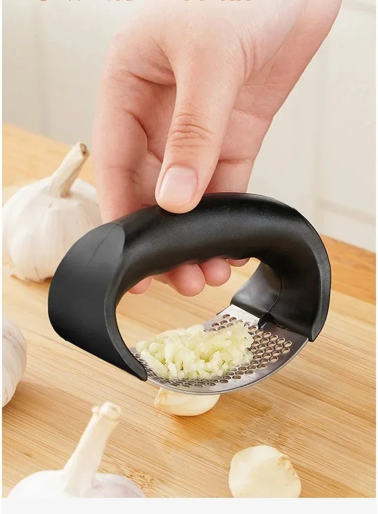 Introducing our Stainless Steel Garlic Press Crusher - the ultimate kitchen gadget for efficient and hassle-free meal prep! Crafted from premium stainless steel, this garlic press offers durability and a sleek design that elevates your cooking experience. Double Cart provides Best products for your home in Phoenix, AZ.