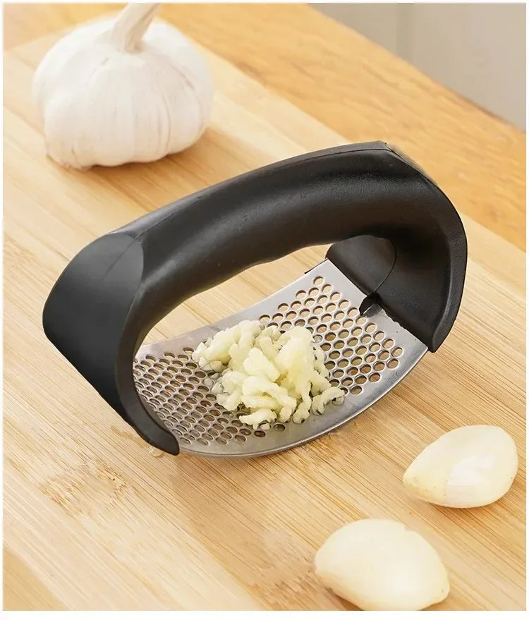 Introducing our Stainless Steel Garlic Press Crusher - the ultimate kitchen gadget for efficient and hassle-free meal prep! Crafted from premium stainless steel, this garlic press offers durability and a sleek design that elevates your cooking experience. Double Cart provides Best products for your home in Tampa, FL.